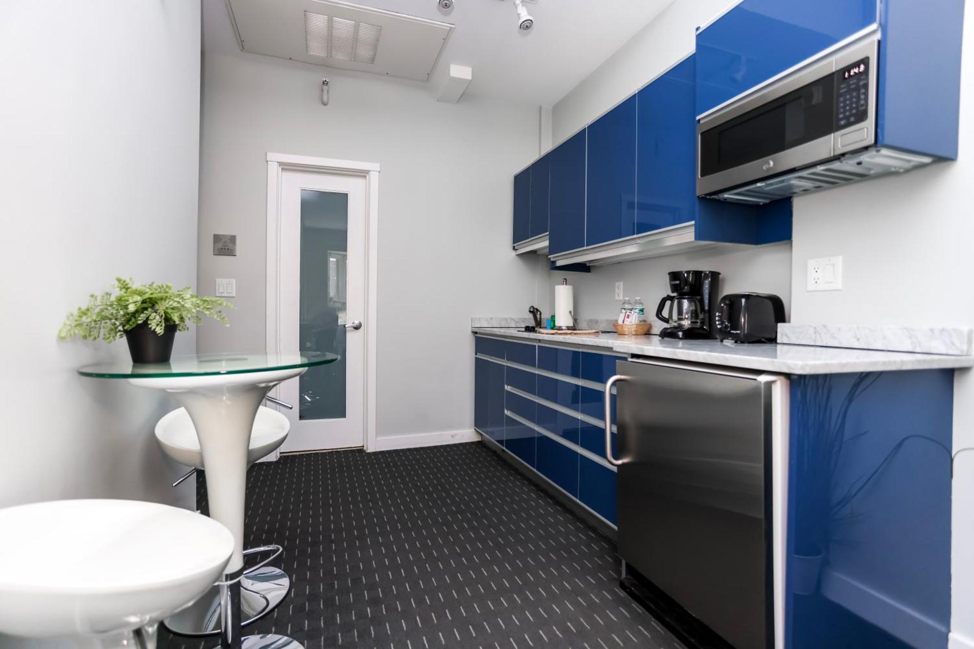 Stylish Studio On Newbury St #3 Бостон Екстер'єр фото